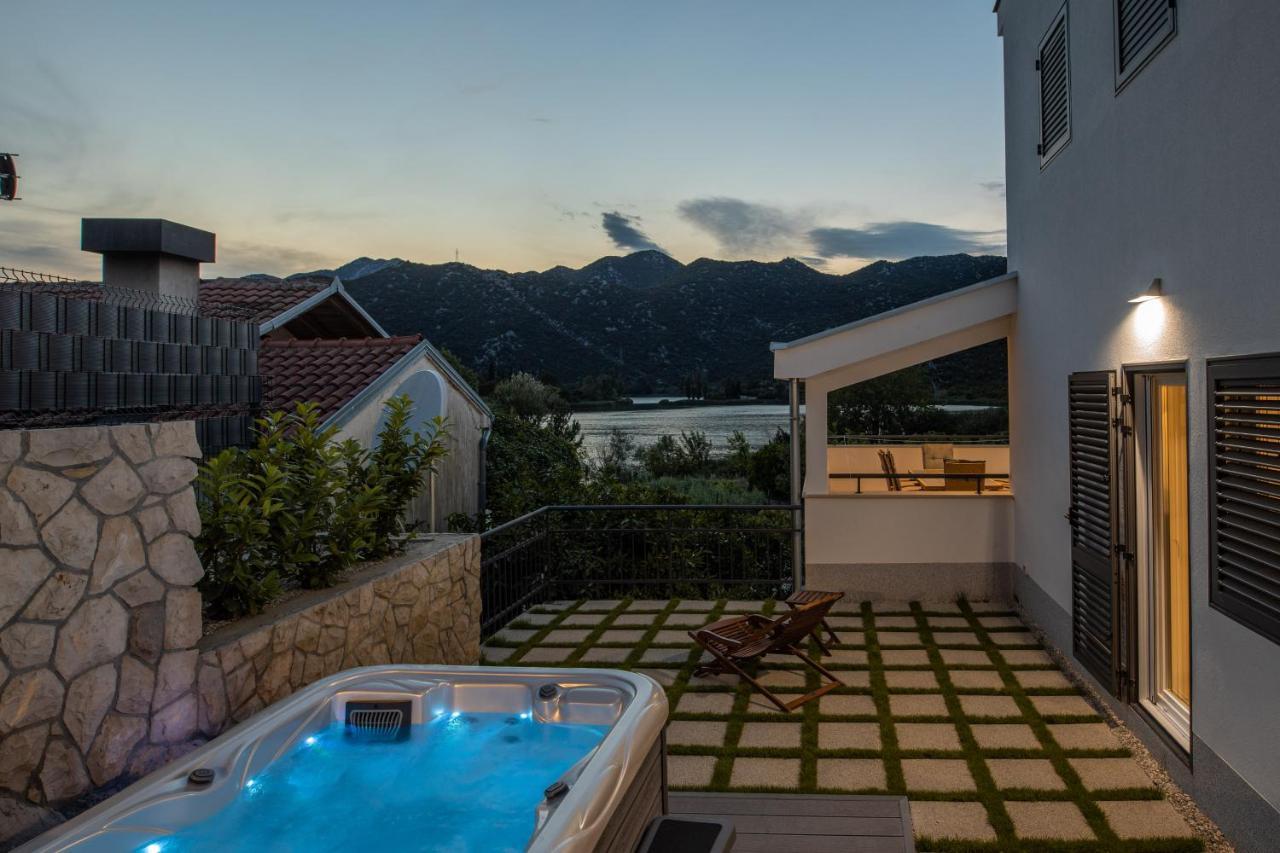 Holiday Home Lago Verde Peracko Blato Exterior photo